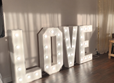 Light up Letters